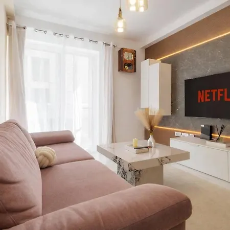 47 Paceville - Luxury 2br Apartment, St Julian's San Ġiljan
