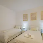 47 Paceville - Luxury 2br Apartment, St Julian's * Saint Julian's