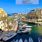 47 Paceville - Luxury 2br Apartment, St Julian's